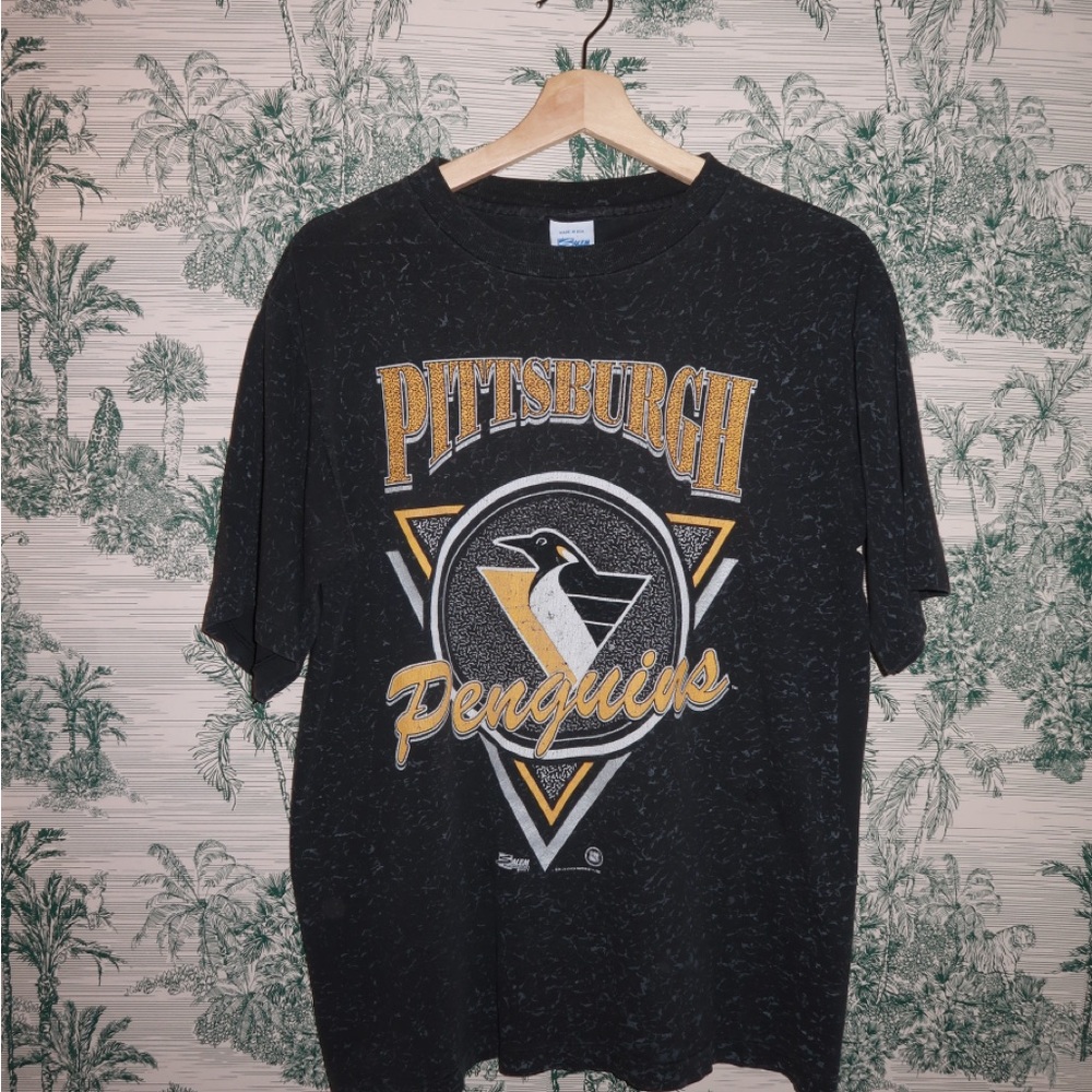 1992 Pittsburgh Penguins Black Graphic T-Shirt